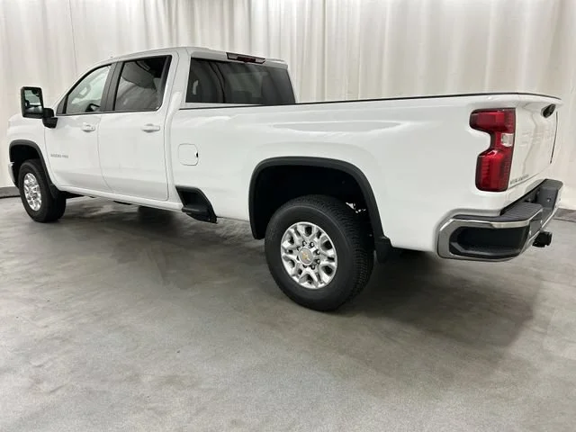 New 2026 Summit White Chevrolet LT image 3