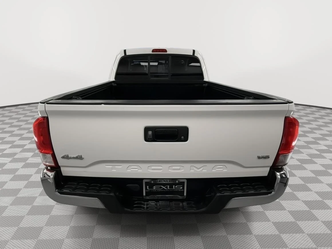 Used 2016 Super White Toyota SR5 image 2