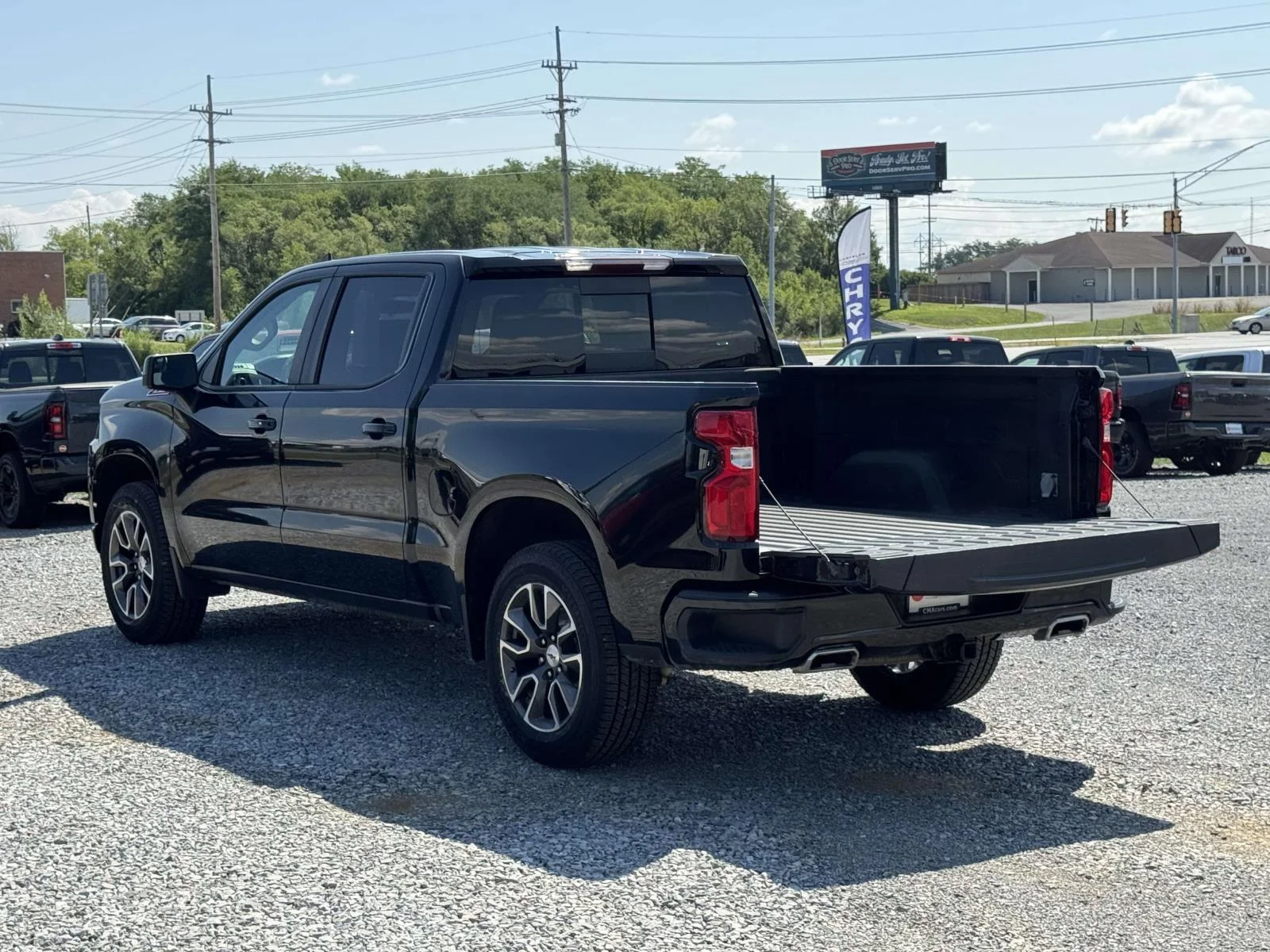 Used 2021 Mosaic Black Metallic Chevrolet RST image 25