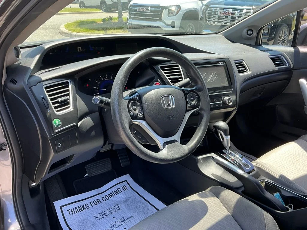 Used 2014  Honda EX image 19