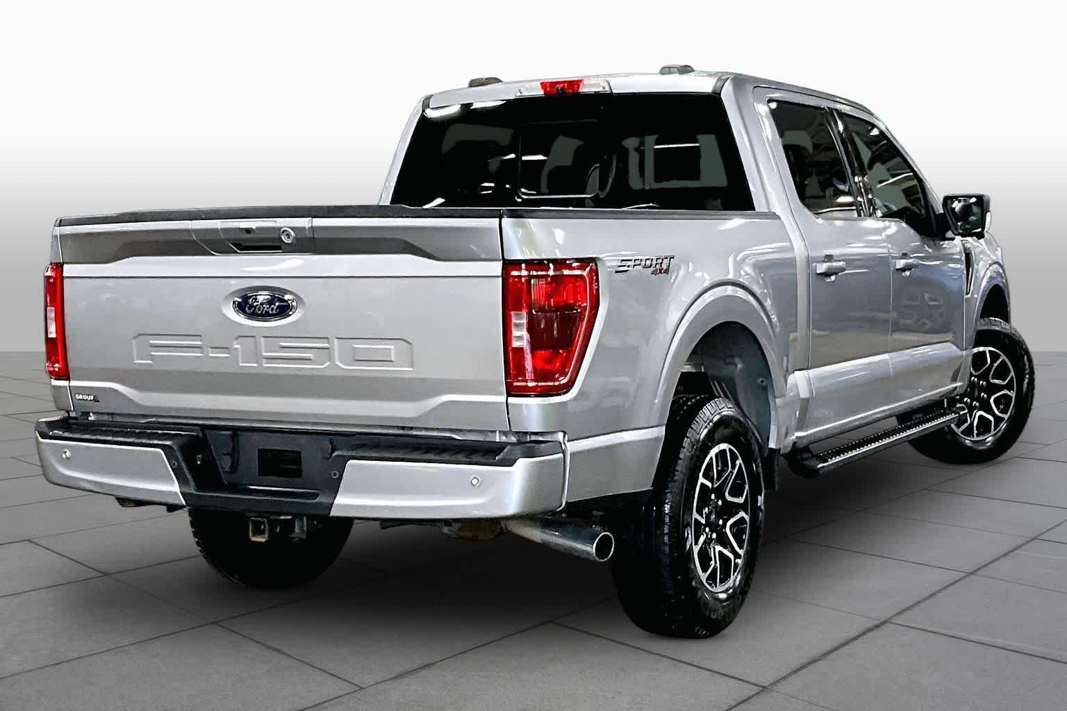 Used 2021 Iconic Silver Metallic Ford XLT image 13