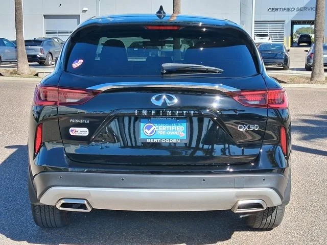 Used 2024 Black INFINITI PURE image 5