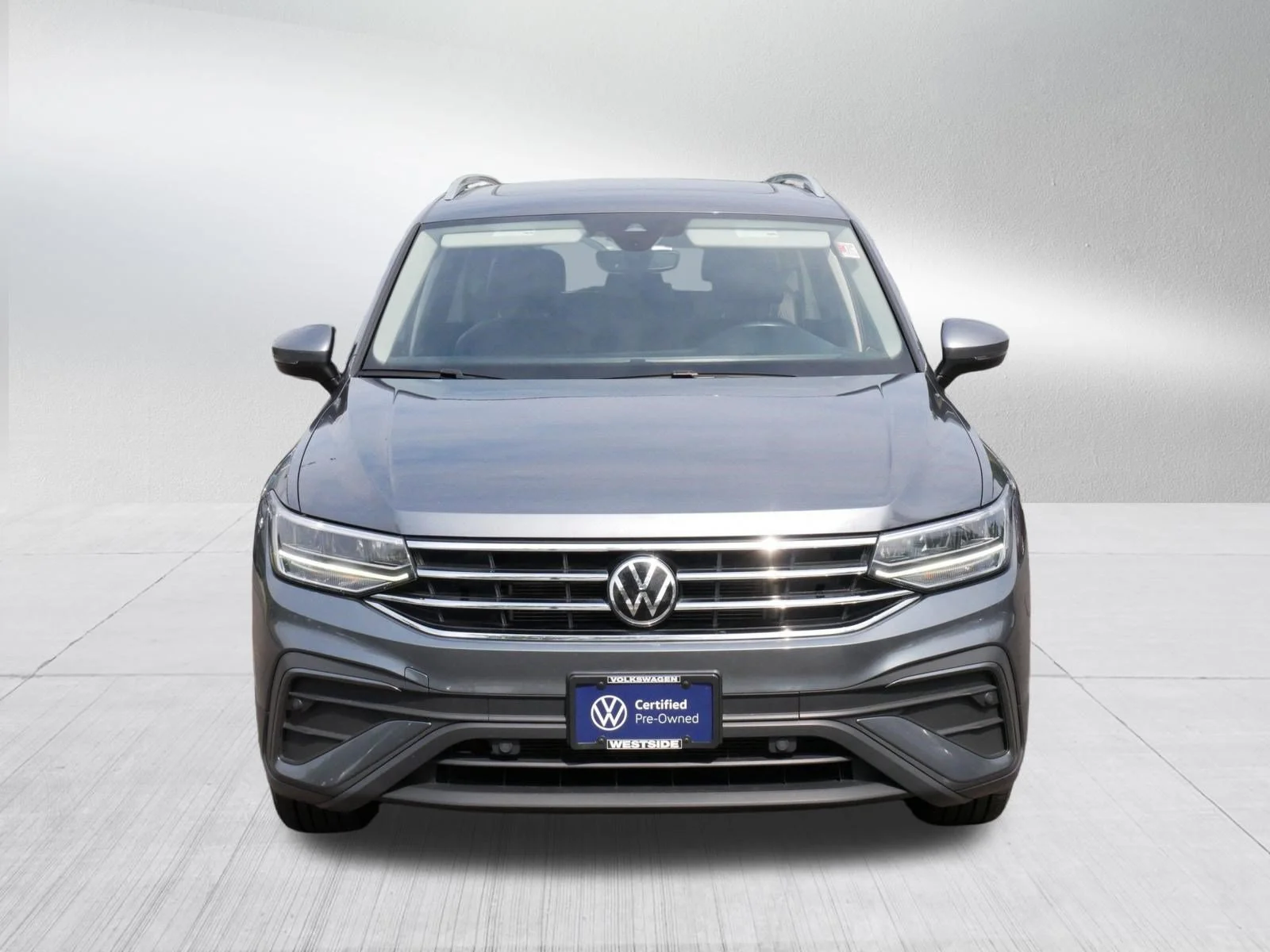 Certified Used 2023 Platinum Gray Metallic Volkswagen SE image 2