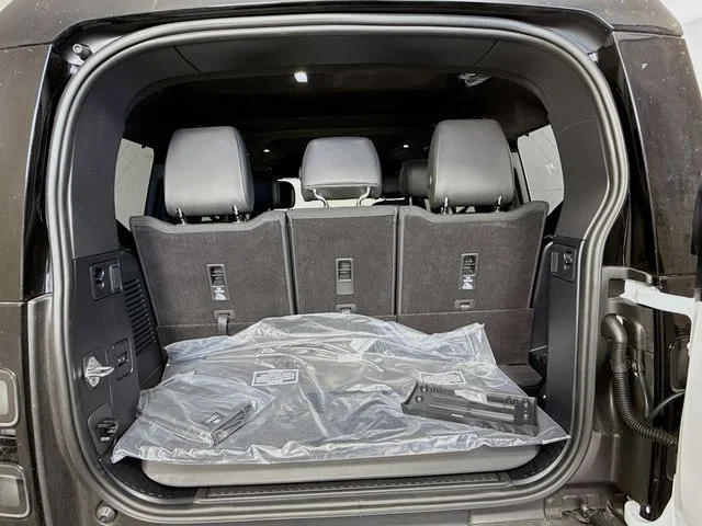 2026 Land Rover Defender V8 - Photo 28