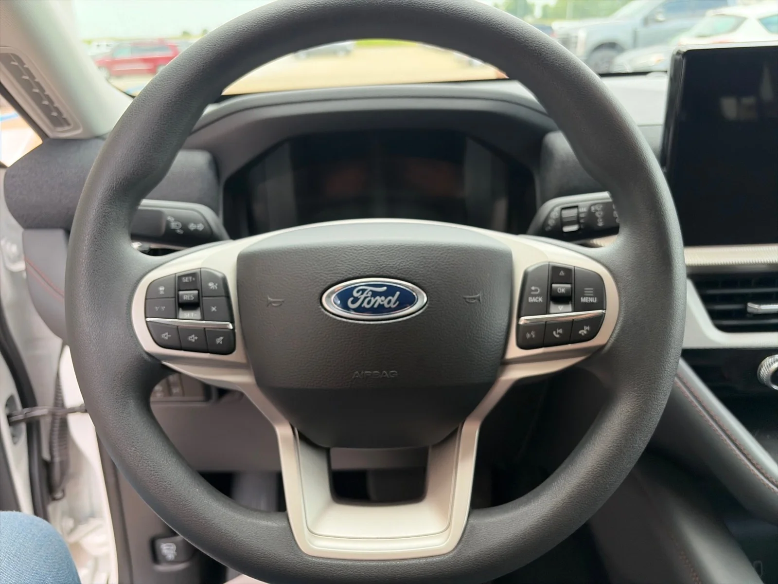 New 2026 Star White Metallic Tri-Coat Ford Active 100A image 15