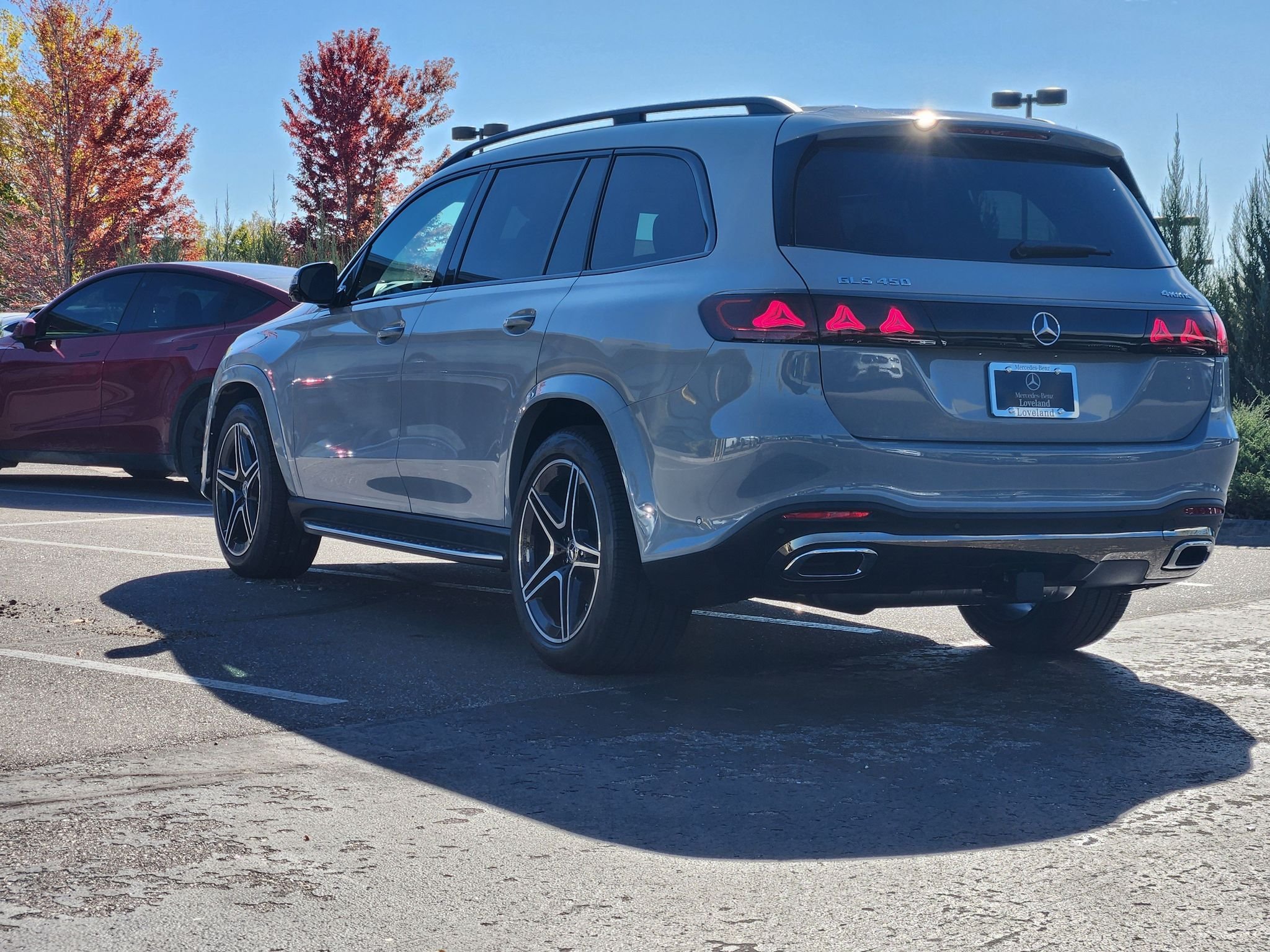 New 2027 MANUFAKTUR Alpine Grey Mercedes-Benz GLS 450 4MATIC® image 3