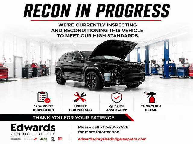 Used 2022 White Ram Laramie image 1