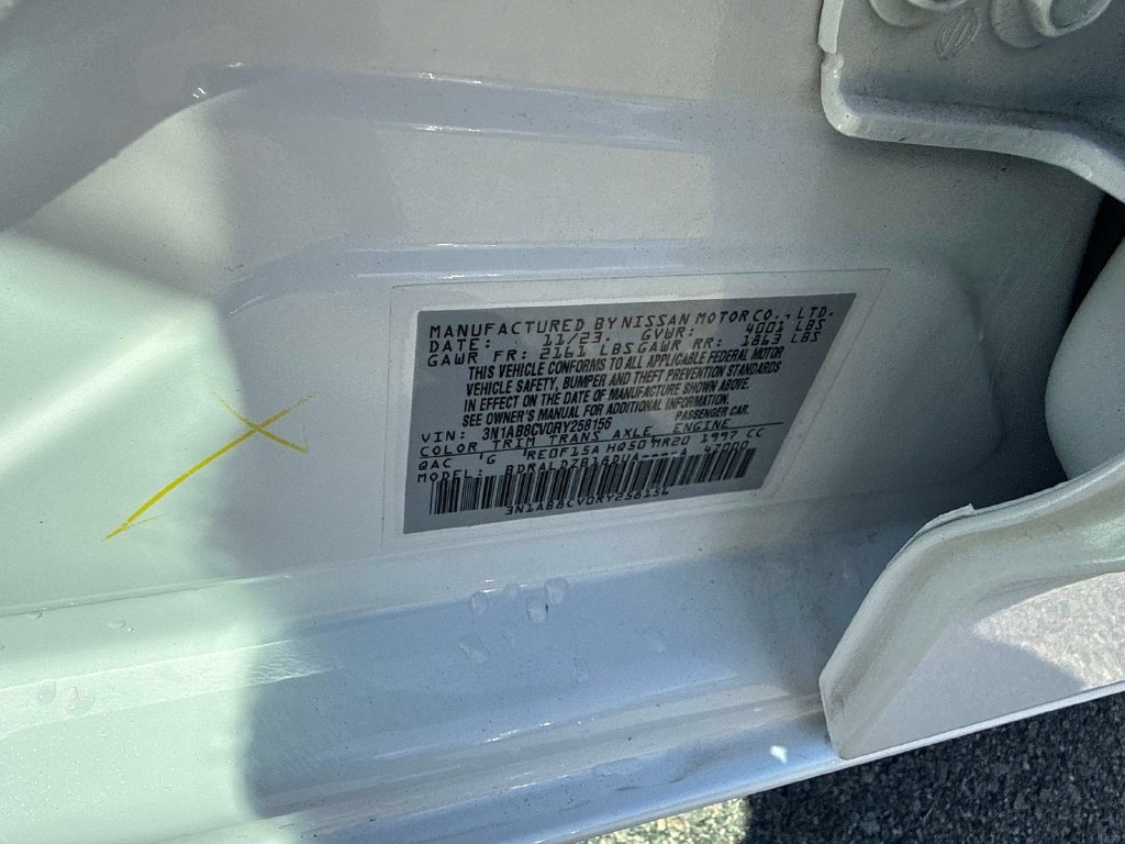 Used 2024 White Nissan SV image 19