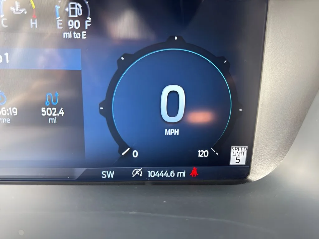 Used 2024 Gray Ford XLT image 25