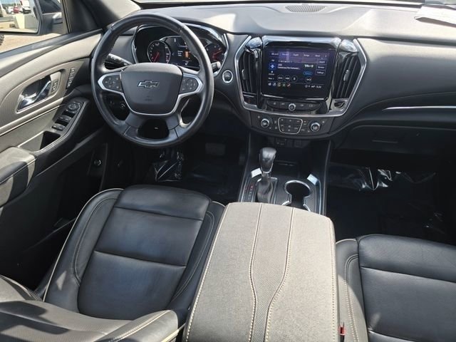 Used 2022 Silver Ice Metallic Chevrolet Premier image 37