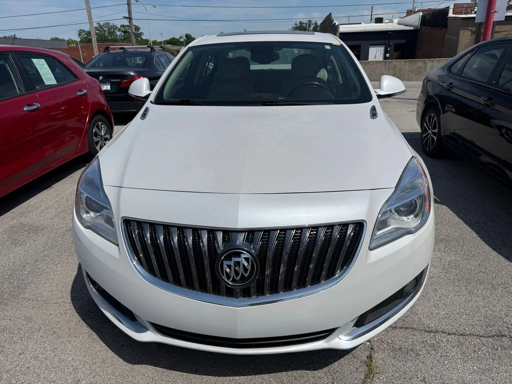 Used 2017 White Buick Premium II image 16