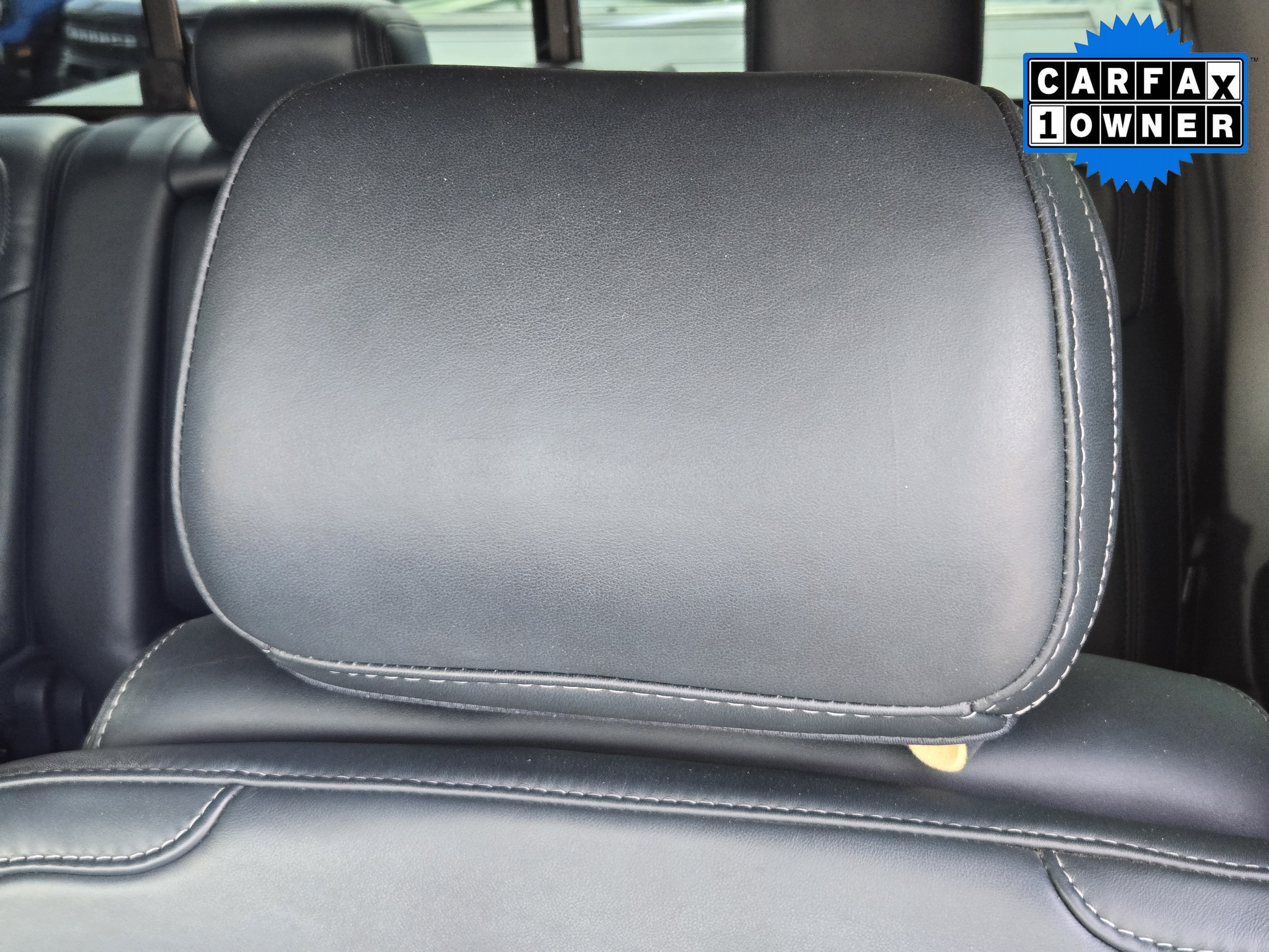 Used 2024 Gray Metallic Ford Limited image 20