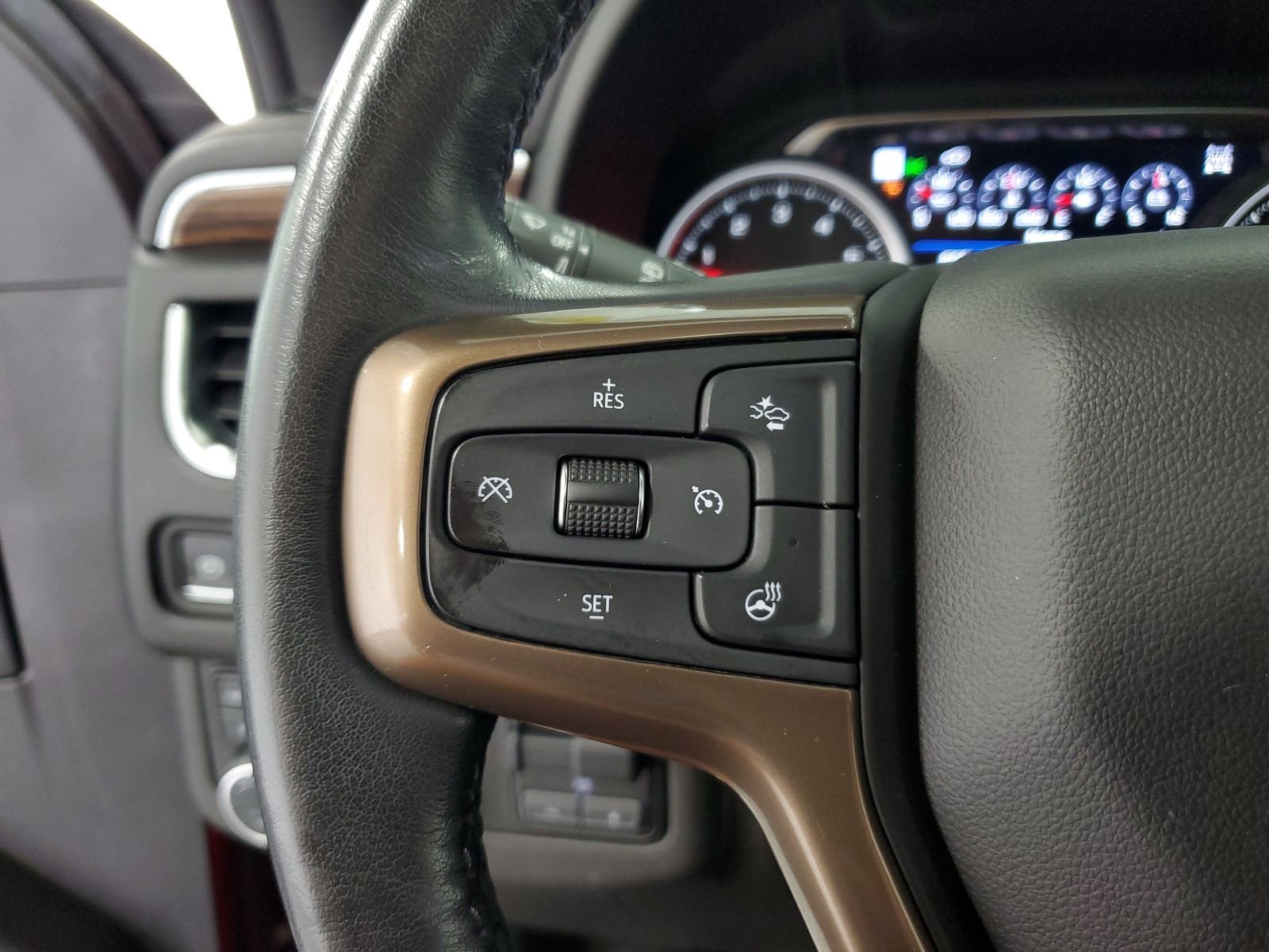 Used 2021 Red Chevrolet High Country image 23