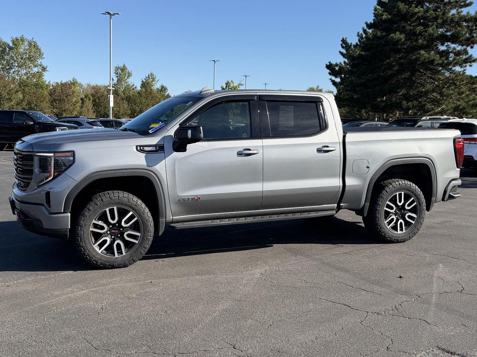 Used 2024 Sterling Metallic GMC AT4 image 6
