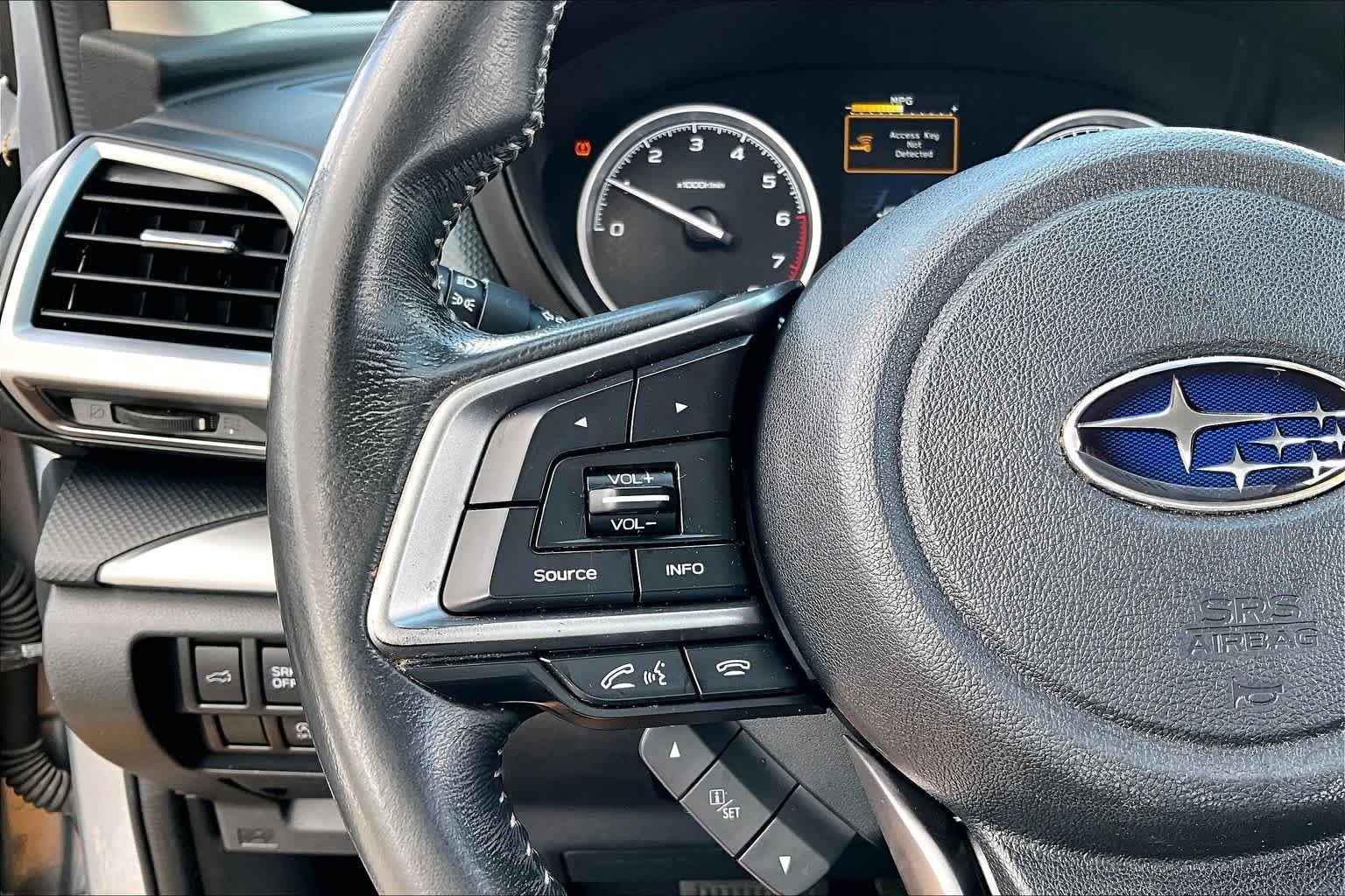 Used 2021 Ice Silver Metallic Subaru Premium image 22