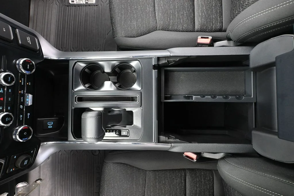 2025 Ford F-150 XLT - Photo 39
