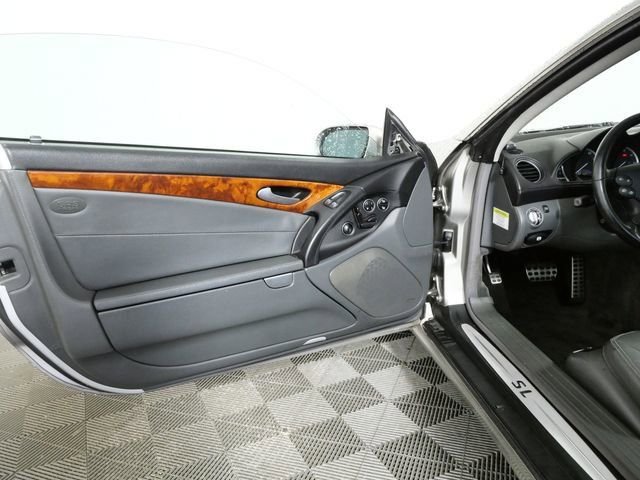 Used 2005  Mercedes-Benz SL 500 image 13