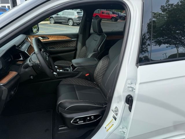 Used 2026 Bright White Clearcoat Jeep Summit image 8