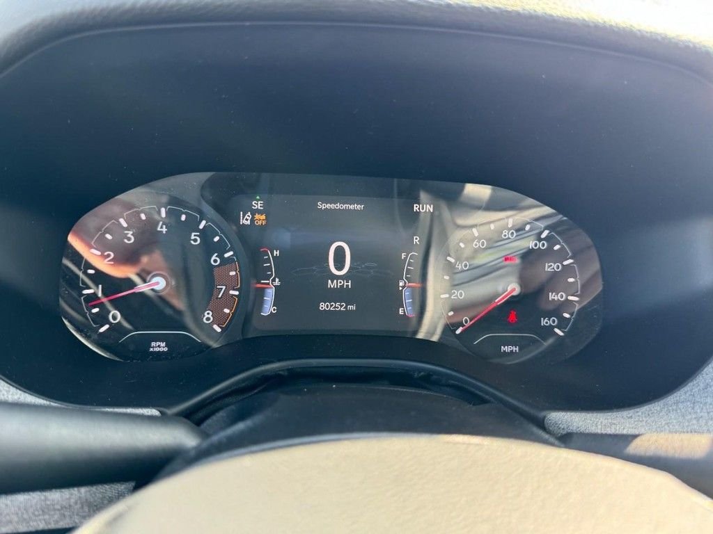 Used 2024 Blue Jeep Latitude image 22