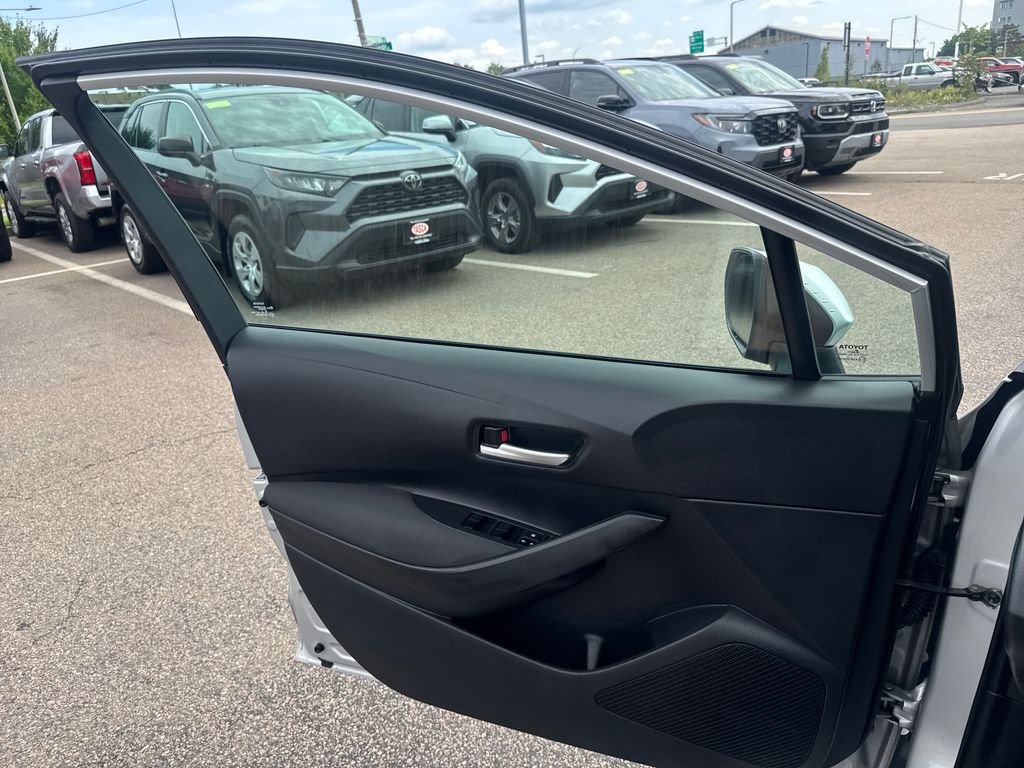 Used 2020 Silver Toyota LE image 32