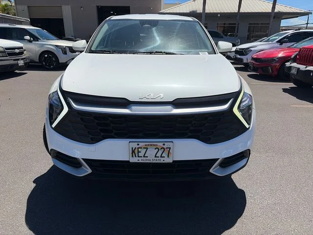 Used 2023 White Kia LX image 2