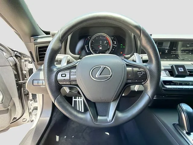 Used 2021 Liquid Platinum Lexus LC 500 image 37