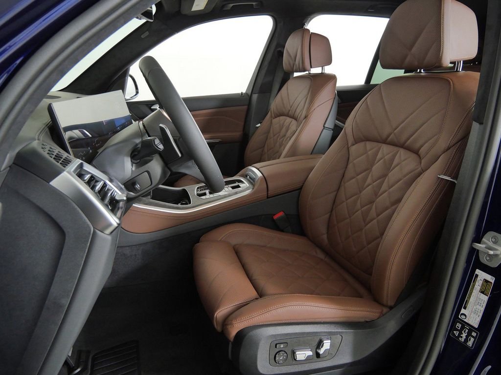 New 2026 Tanzanite Blue II Metallic BMW xDrive40i image 36