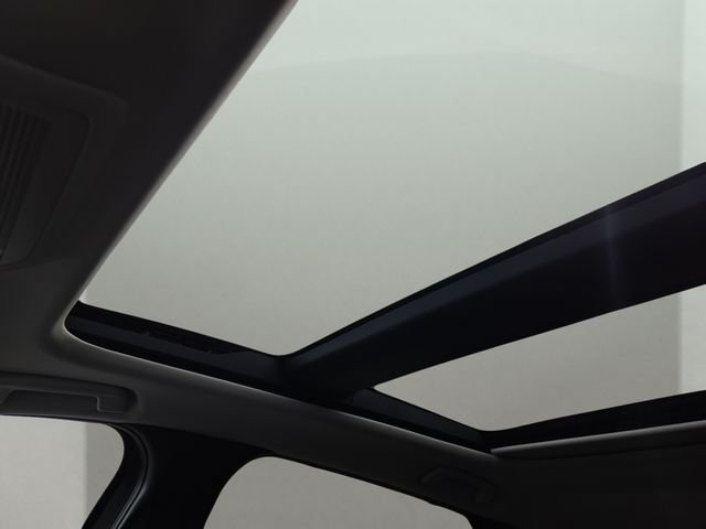 New 2026 Rhodium White Premium Mazda 3.3 Turbo Premium Sport AWD image 7