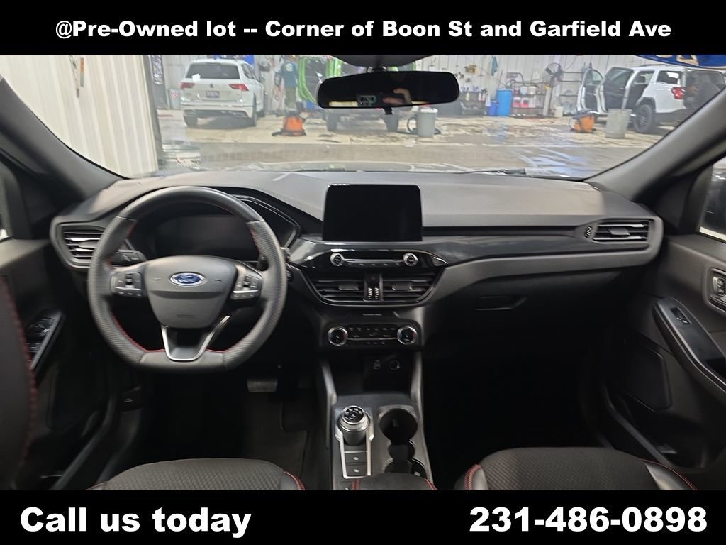 Used 2025 Gray Ford ST-Line Select image 13
