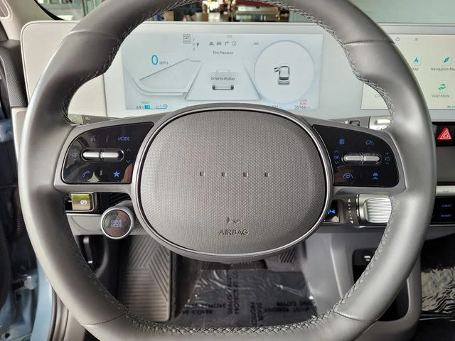 Used 2023 Blue Hyundai SE image 23