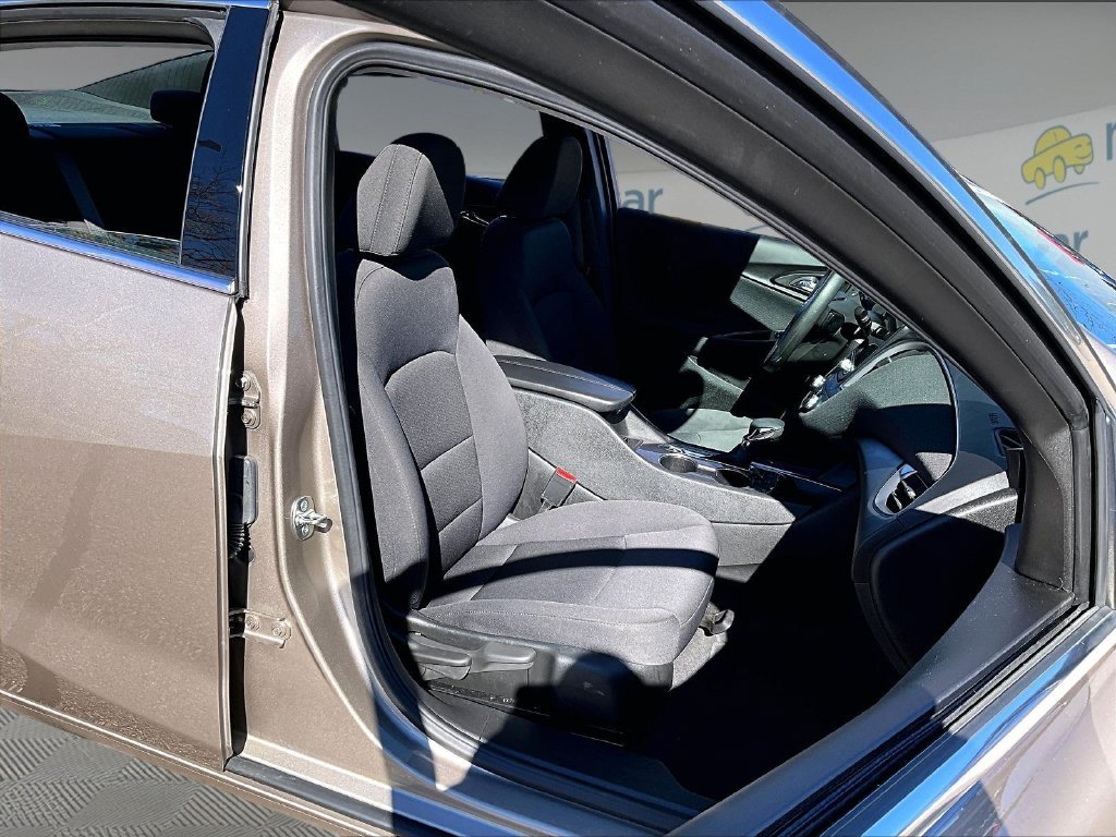 Used 2025 Gray Chevrolet LT image 11