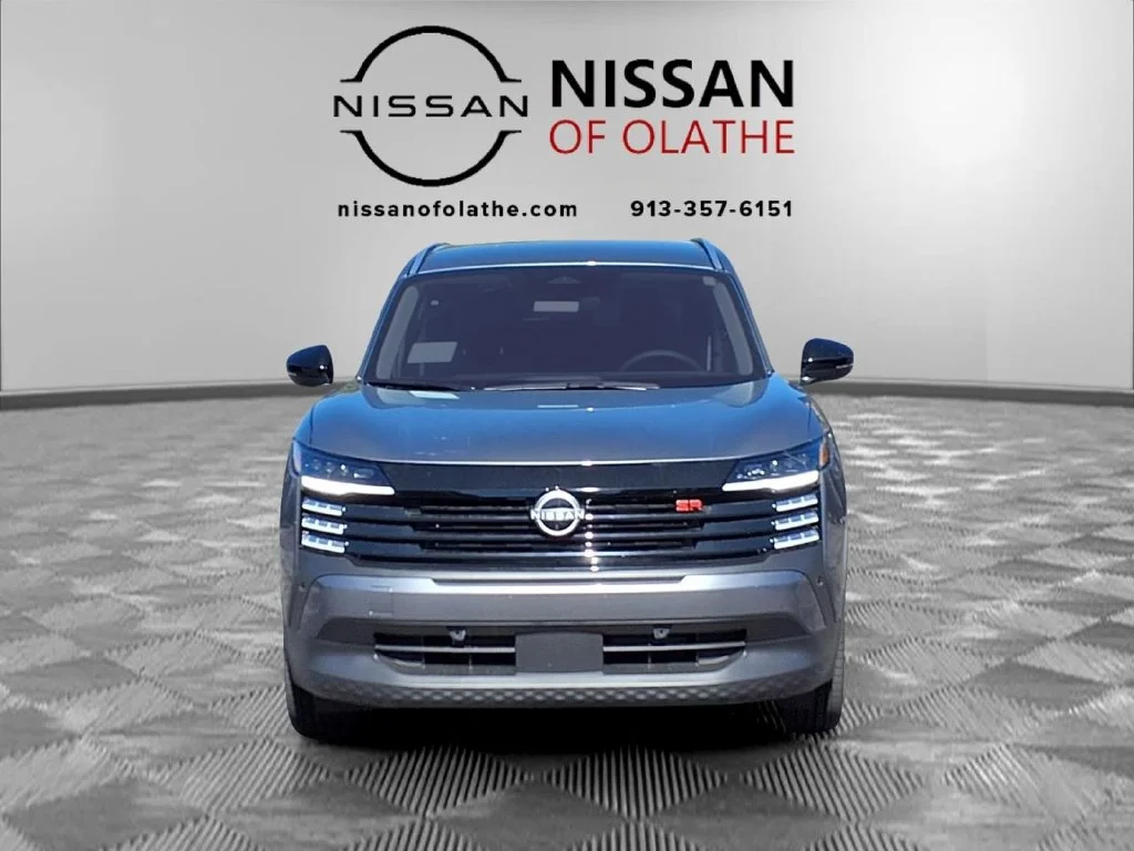 New 2027 Gray Nissan SR image 31