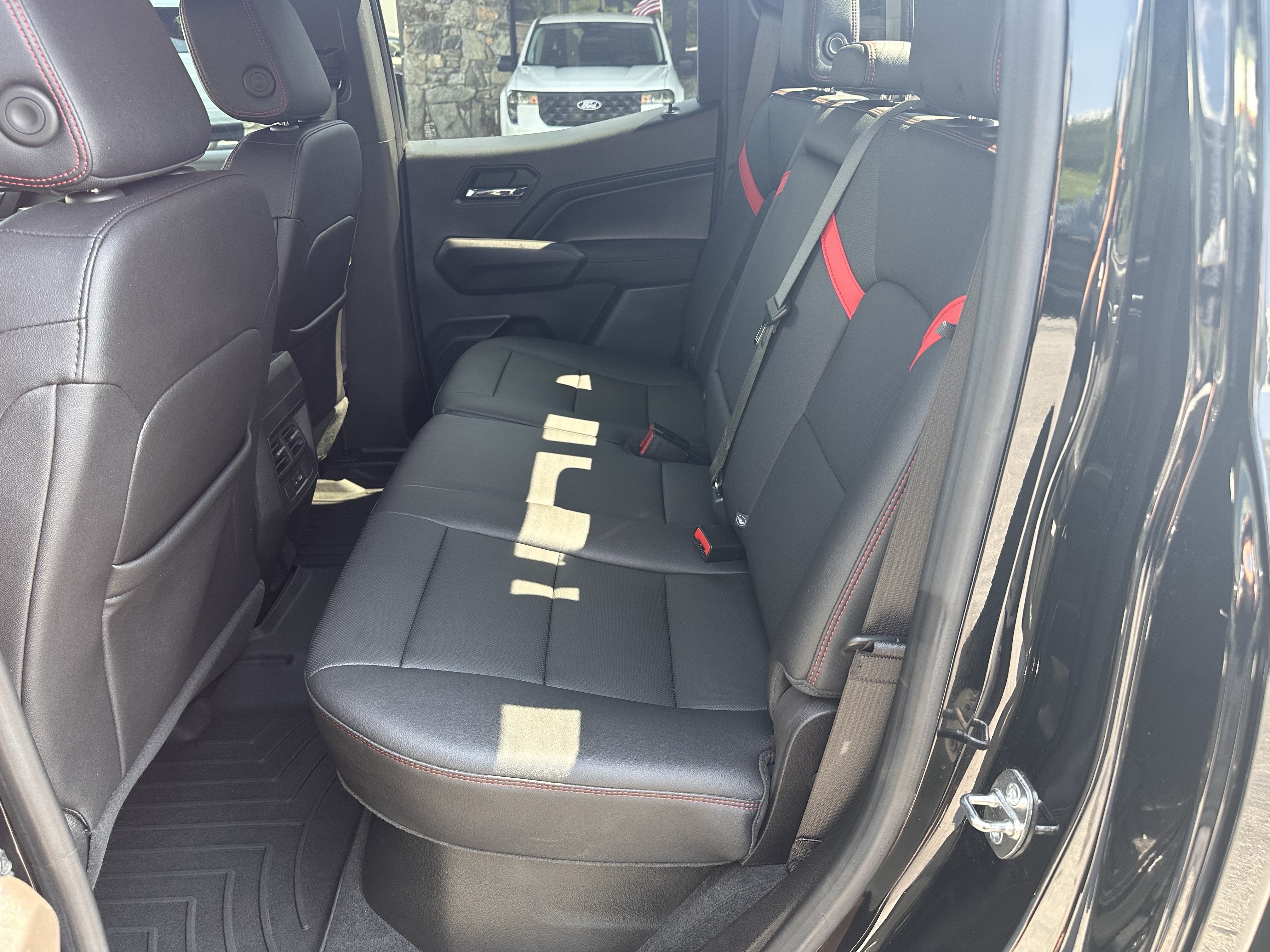 Used 2023 Black Chevrolet 4WD Z71 image 14