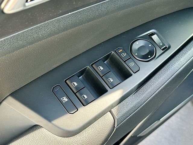 New 2026 Wolf Gray Kia EX image 17