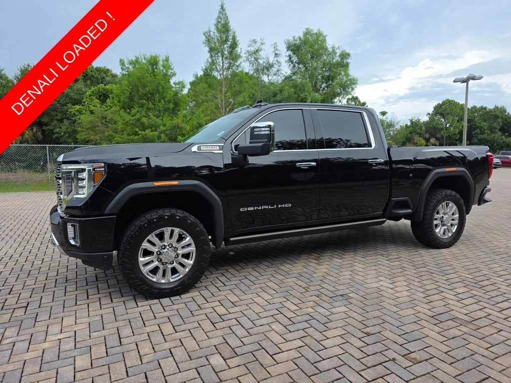 Used 2023 Black GMC Denali image 3