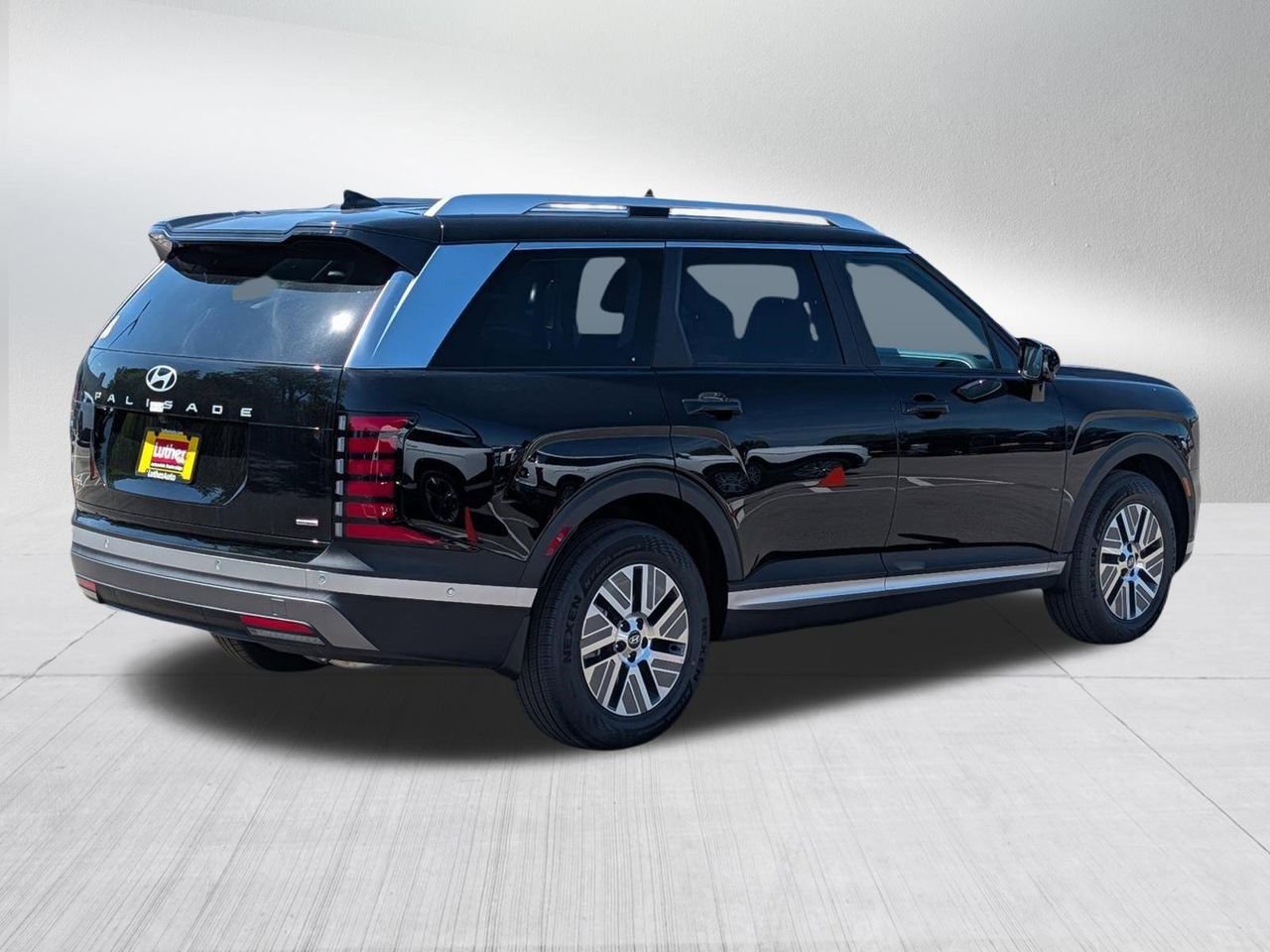New 2026 Abyss Black Pearl Hyundai SEL Premium 7P image 4