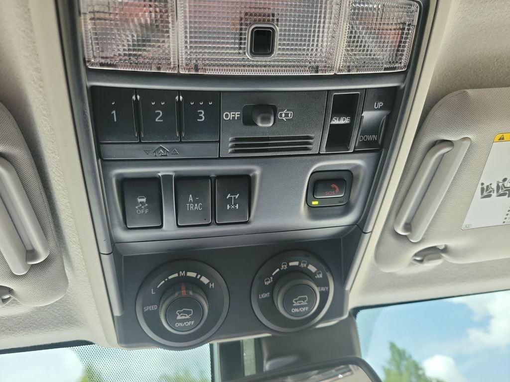 2021 Toyota 4Runner TRD Off-Road Premium - Photo 26