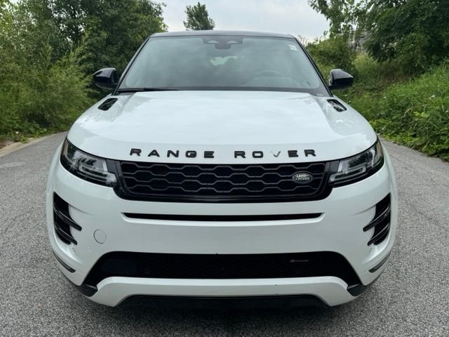 Used 2022 Fuji White Land Rover Dynamic image 3