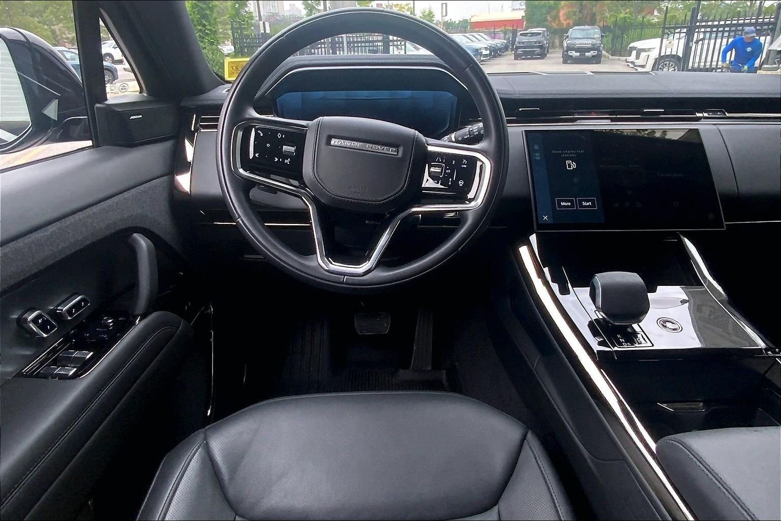 Certified Used 2024 Santorini Black Metallic Land Rover SE image 5