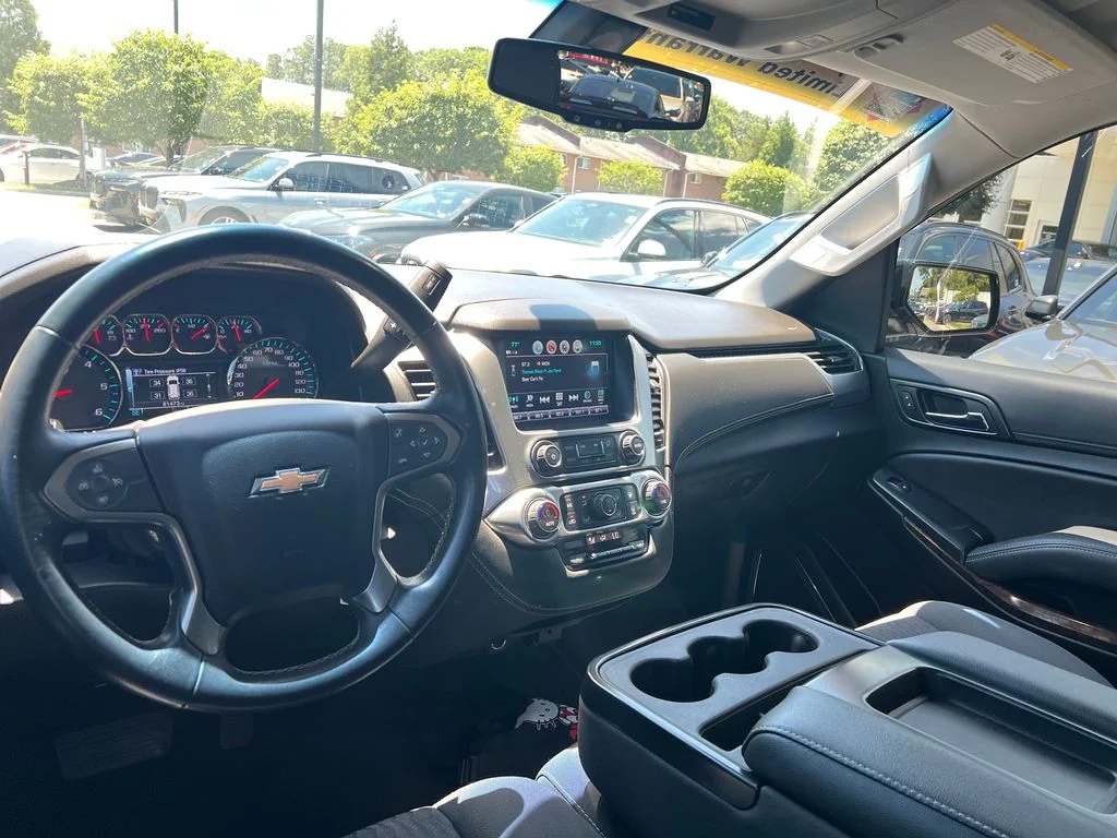 Used 2020 Black Chevrolet LS image 24