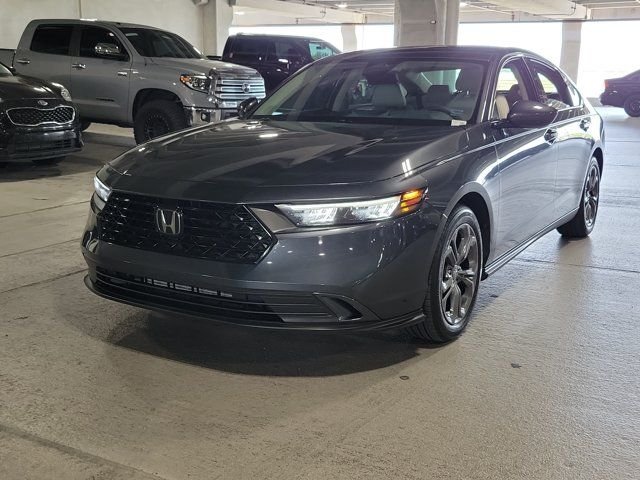 Certified Used 2023 Meteorite Gray Metallic Honda EX image 3
