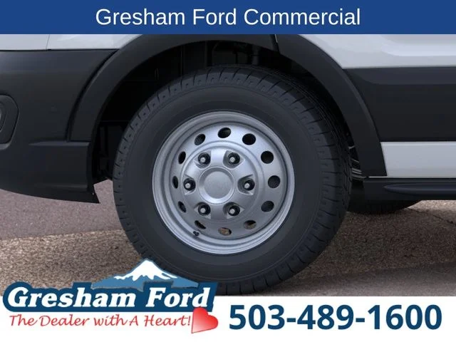 New 2026 Oxford White Ford Base image 22