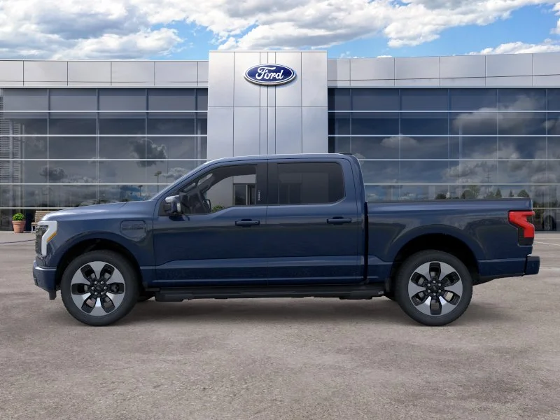 New 2022 Antimatter Blue Metallic Ford F150 4X4 CREW image 3