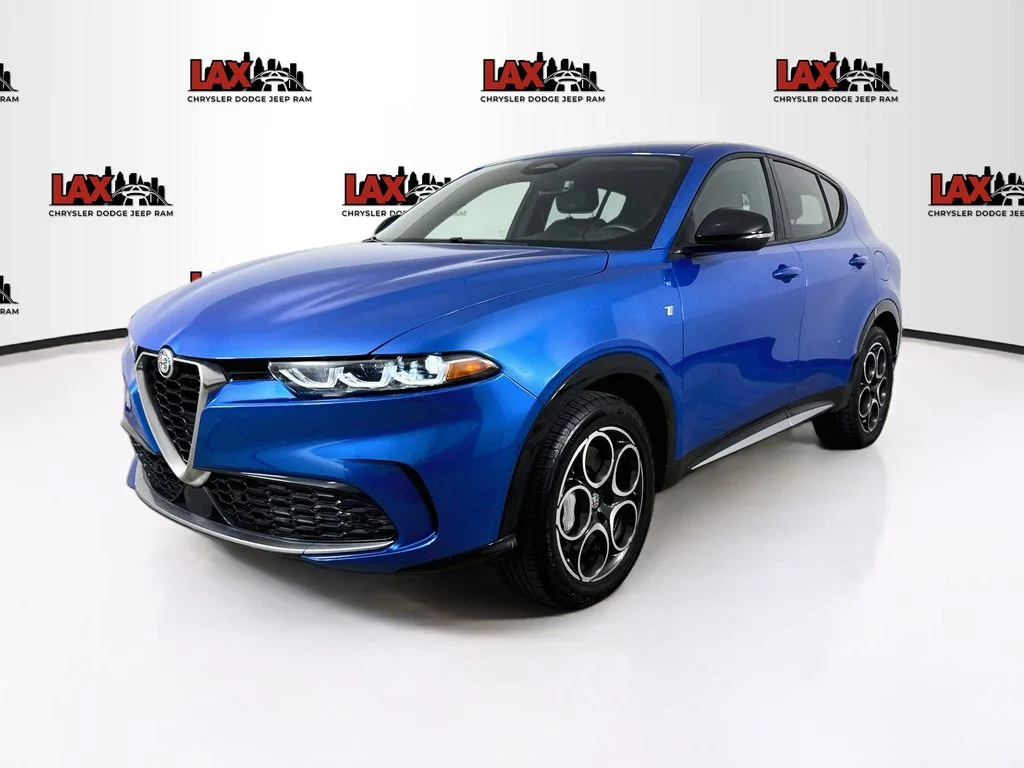 Used 2024 Blue Alfa Romeo Ti image 3