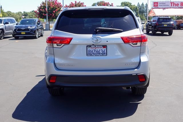 Certified Used 2019 Silver Toyota XLE image 10