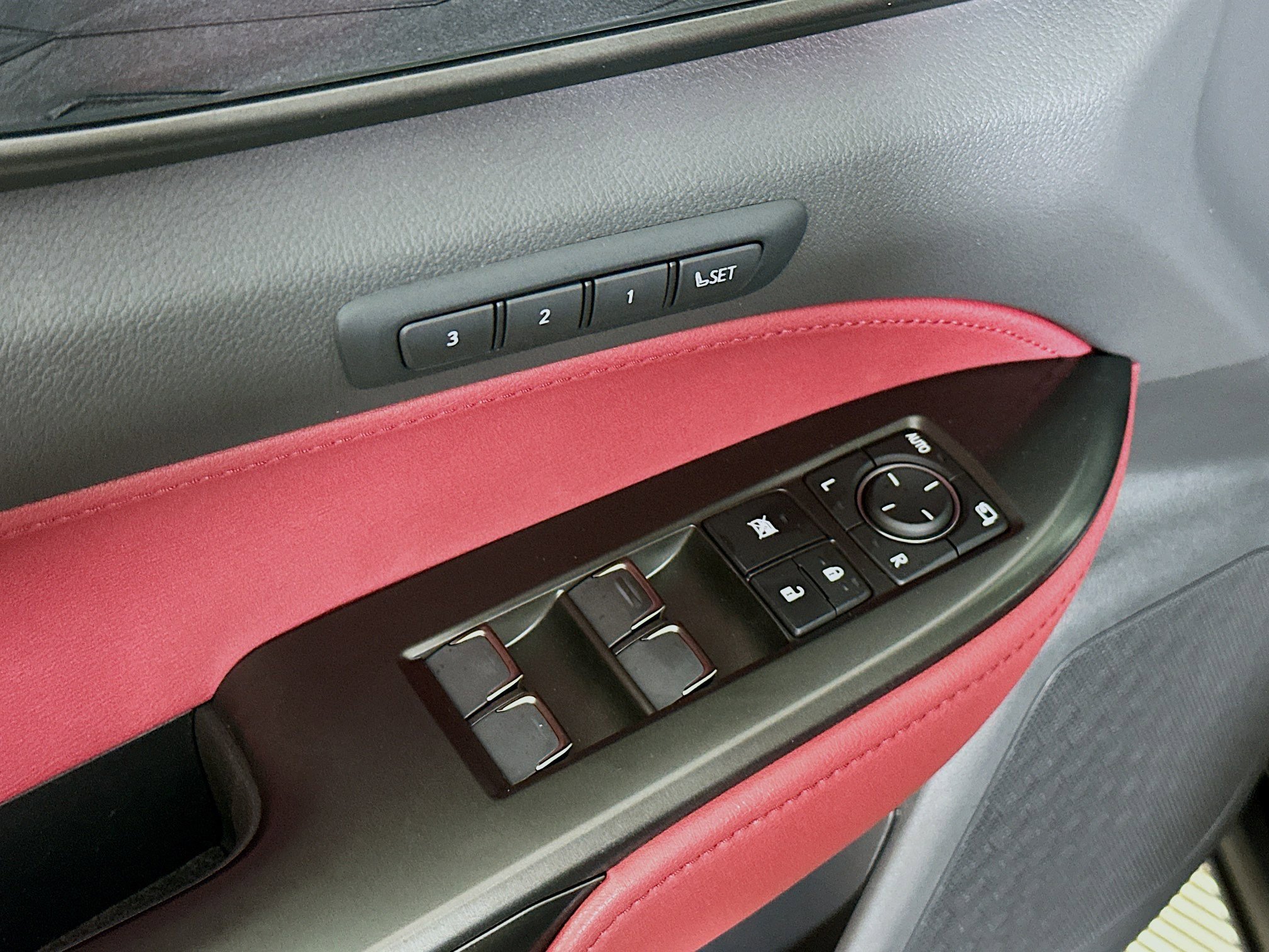 2026 Lexus NX 350 Premium - Photo 17