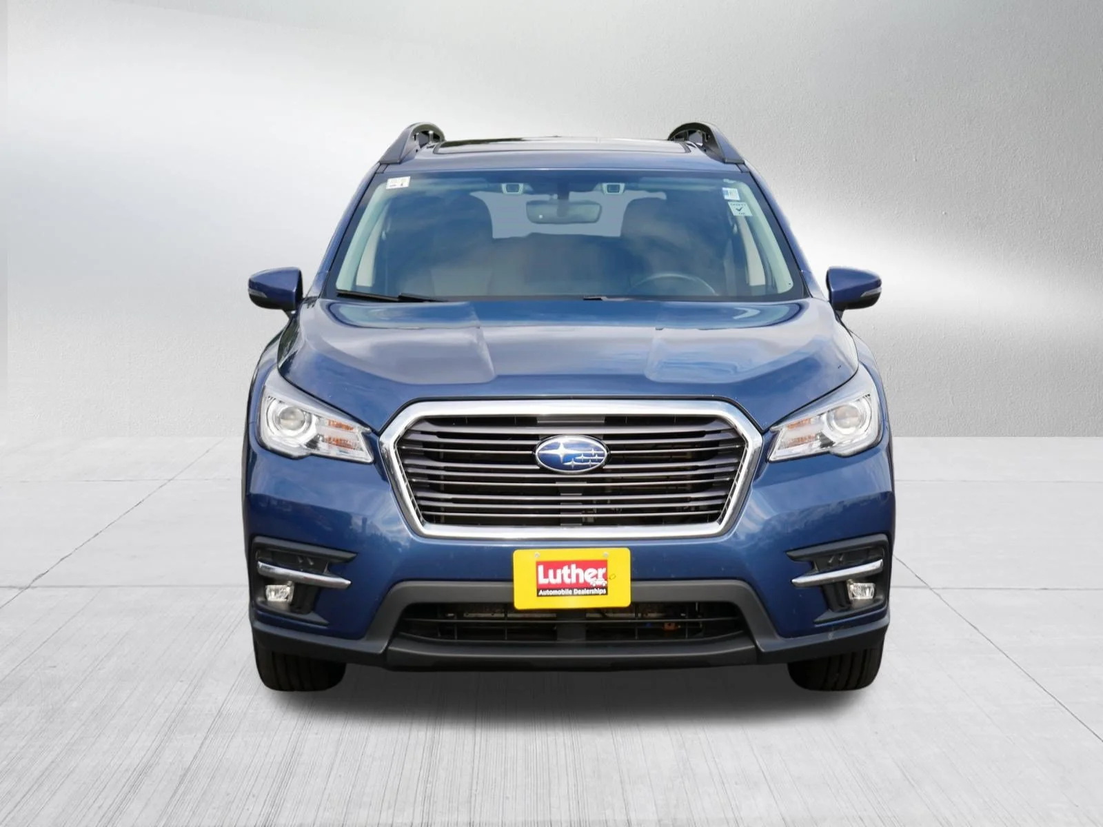 Used 2020 Abyss Blue Pearl Subaru Limited image 2