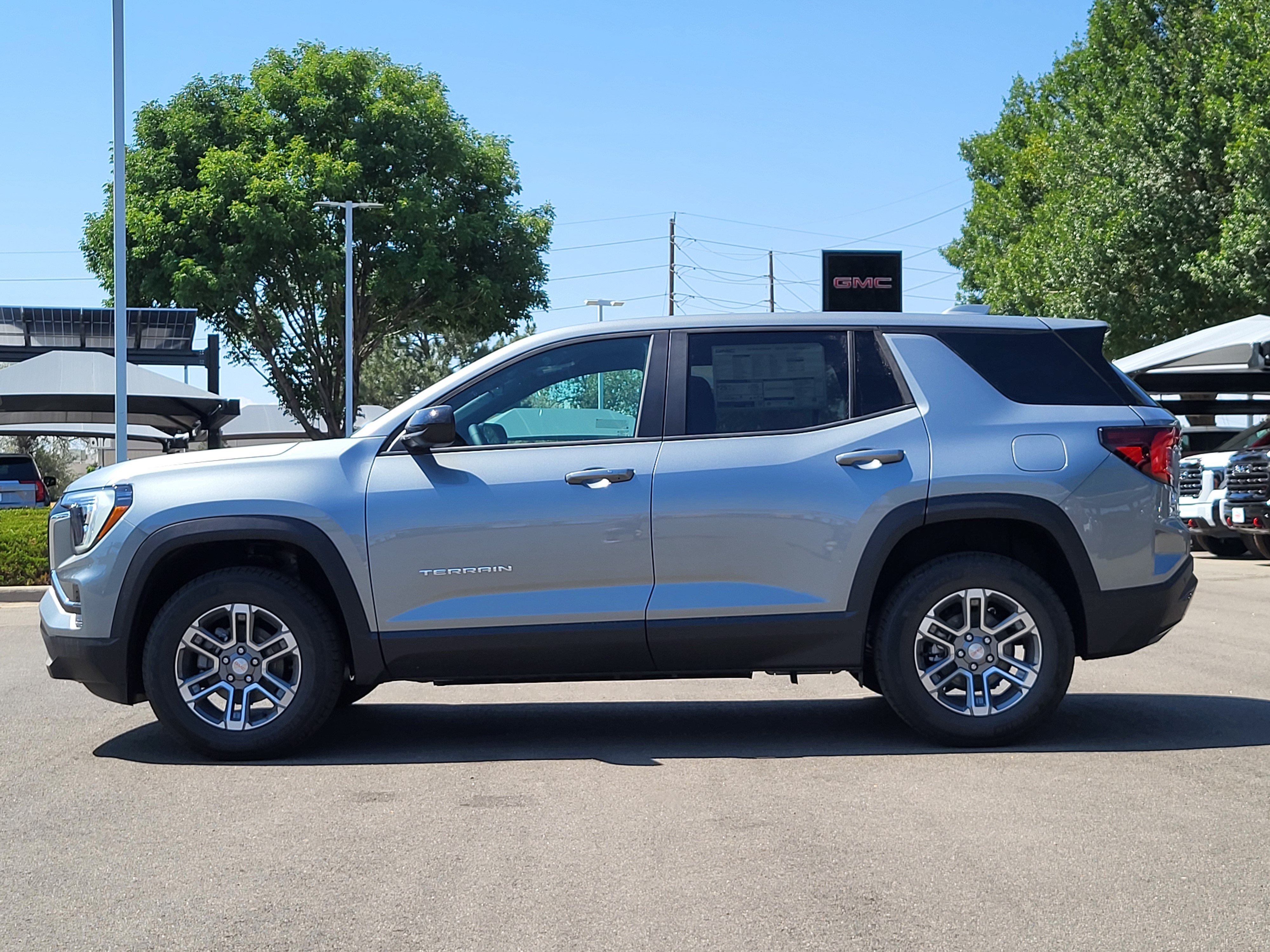 New 2027 Sterling Metallic GMC Elevation image 4