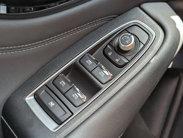 Used 2024 Gray Metallic Subaru Limited image 19