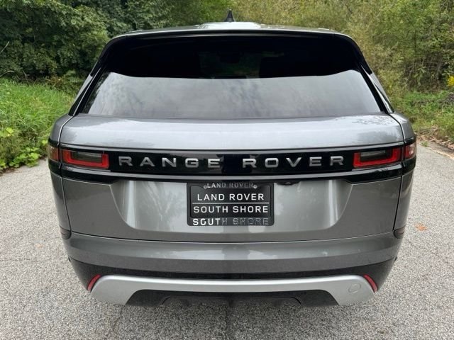 Certified Used 2023 Eiger Gray Metallic Land Rover R-Dynamic S image 6